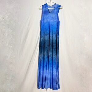 A pea in the pod // blue, black floral print maxi, hooded swim cover up ap2